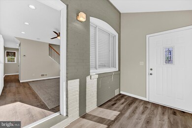 8530 Oakleigh Rd, Parkville, MD 21234 - photo 5