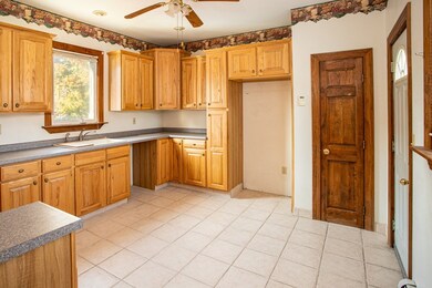 314 Cory St, Fall River, MA 02720 - photo 4