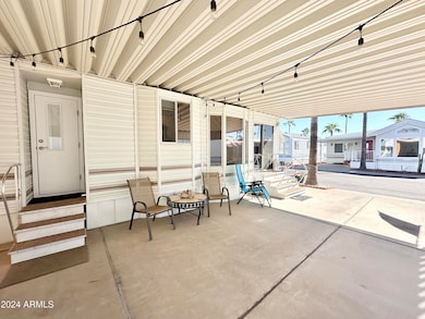 ROOM FOR OUTDOOR FURNITURE