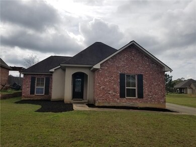 390 Crossover Dr, Pineville, LA 71360 - photo 2