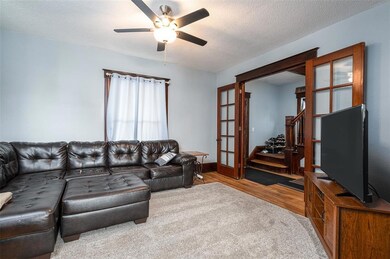 117 12th St SW, Cedar Rapids, IA 52404 - photo 5