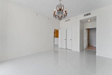 City Place South Tower unit MPH15, West Palm Beach, FL 33401 - photo 7