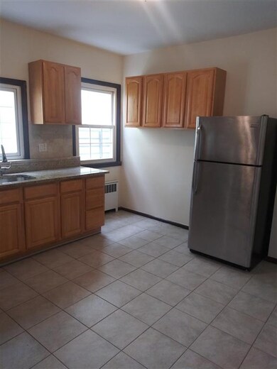 102 Oakland Ave unit 3, Jersey City, NJ 07306 - photo 2