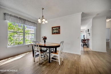 06-Dining Room