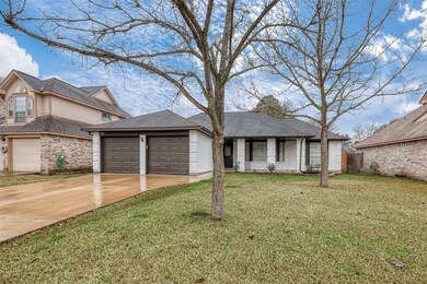 1507 Regency Ct, Friendswood, TX 77546 - photo 3