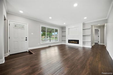 1418 W 13 Mile Rd, Royal Oak, MI 48073 - photo 3