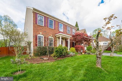 2944 Edgelea Rd, Vienna, VA 22181 - photo 2