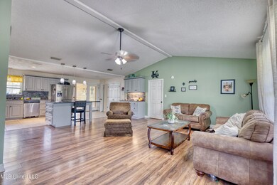 197 Tut Rd