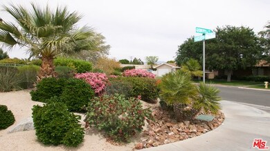 74800 Sheryl Ave unit 16-4, Palm Desert, CA 92260 - photo 2