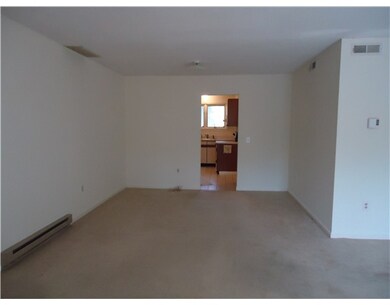 Dining Room. THE DINING AREA, CREATING AN 