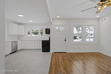 17 Wilmarth St, Schenectady, NY 12302 - photo 5