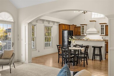 221 19th St SW, Altoona, IA 50009 - photo 3