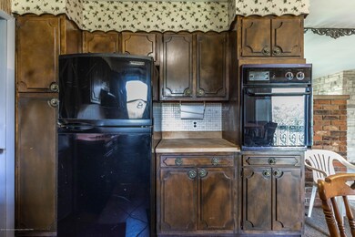 3101 S Waverly Rd, Lansing, MI 48911 - photo 6