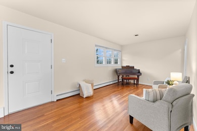 565 Solgrove Rd, Warrenton, VA 20186 - photo 6