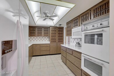 10903 W Cameo Dr, Sun City, AZ 85351 - photo 3