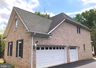 121 Kingsley Rd SE, Vienna, VA 22180 - photo 5