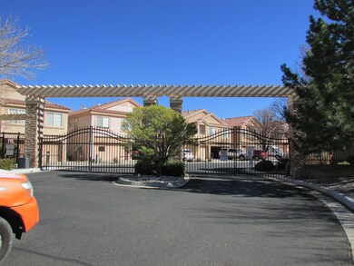 5239 Molokai Ave NE, Albuquerque, NM 87111 - photo 2