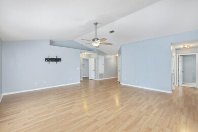 7-web-or-mls-5413 Josh Dr-03