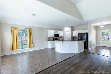 2428 W C St, Jenks, OK 74037 - photo 6