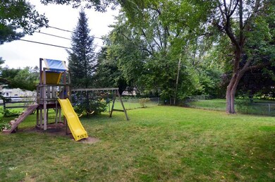 276 Waterman St, Oregon, WI 53575 - photo 4