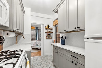 215 E 79th St unit 6F, New York, NY 10075 - photo 5