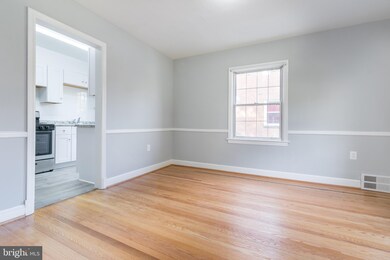 5806 Chillumgate Rd, Hyattsville, MD 20782 - photo 6