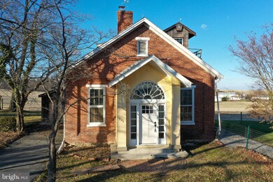 650 Codorus Furnace Rd, Mount Wolf, PA 17347 - photo 3