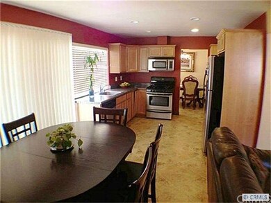 Dining/Kitchen View
