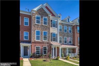 25486 Amber Gate Terrace, Chantilly, VA 20152 - photo 2