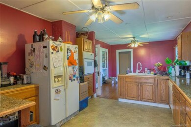 139 Martin Branch Rd, Leicester, NC 28748 - photo 4