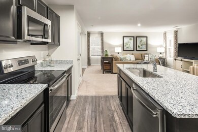 225 Green Ridge Ln, Glen Burnie, MD 21060 - photo 6