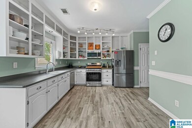 8820 Waverly Dr, Tuscaloosa, AL 35405 - photo 5