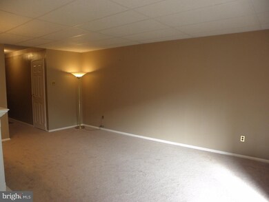 48 Wexford Dr, North Wales, PA 19454 - photo 4