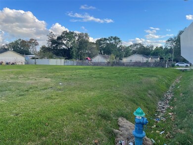 514 Berry Rd, Houston, TX 77022 - photo 5