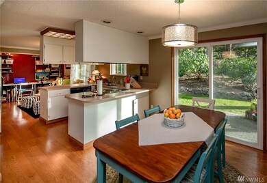 8906 46th St W, Tacoma, WA 98466 - photo 6