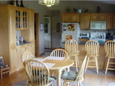 106 Overlook Dr, Newport Center, VT 05857 - photo 7