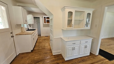 303 E 7th St, Sheffield, AL 35660 - photo 7