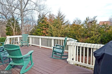 26174 Glasgow Dr, Chantilly, VA 20152 - photo 7