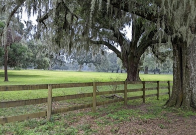 33 Middleton Oaks Rd, Charleston, SC 29414 - photo 2