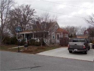 111 Adams St, South Dartmouth, MA 02748 - photo 3