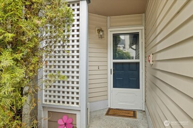 23908 Bothell Everett Hwy unit C9, Bothell, WA 98021 - photo 3