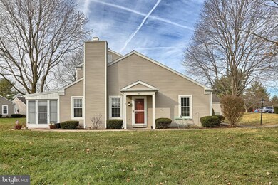 410 Barrington Ct, Palmyra, PA 17078 - photo 2