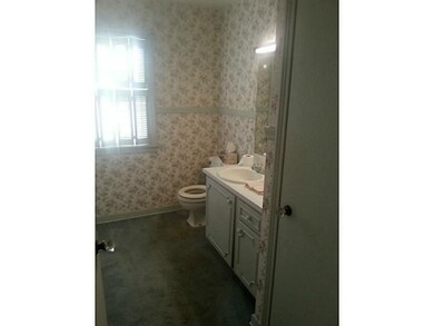 Full Bath.
