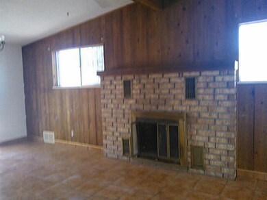 5812 Manila Dr, El Paso, TX 79924 - photo 5