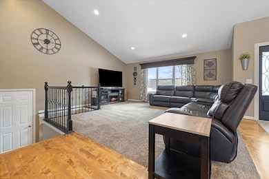 56210 11 Mile Rd, New Hudson, MI 48165 - photo 5