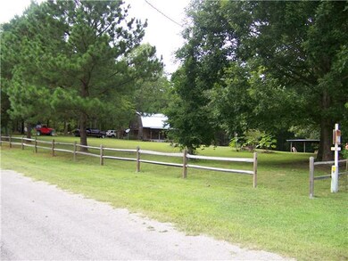 374 Liberty Cir, Pulaski, TN 38478 - photo 2