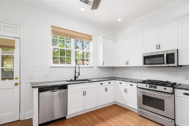 861 Center Park St_Eterna_Media-14
