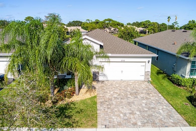 5715 SE Canyata Ct, Hobe Sound, FL 33455 - photo 2