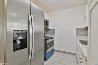 845 W Tioga St, Allentown, PA 18103 - photo 4