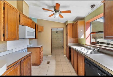 3529 County Road 805, Cleburne, TX 76031 - photo 4